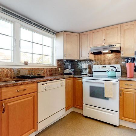 Cape Point Escape Apartment Provincetown Bagian luar foto
