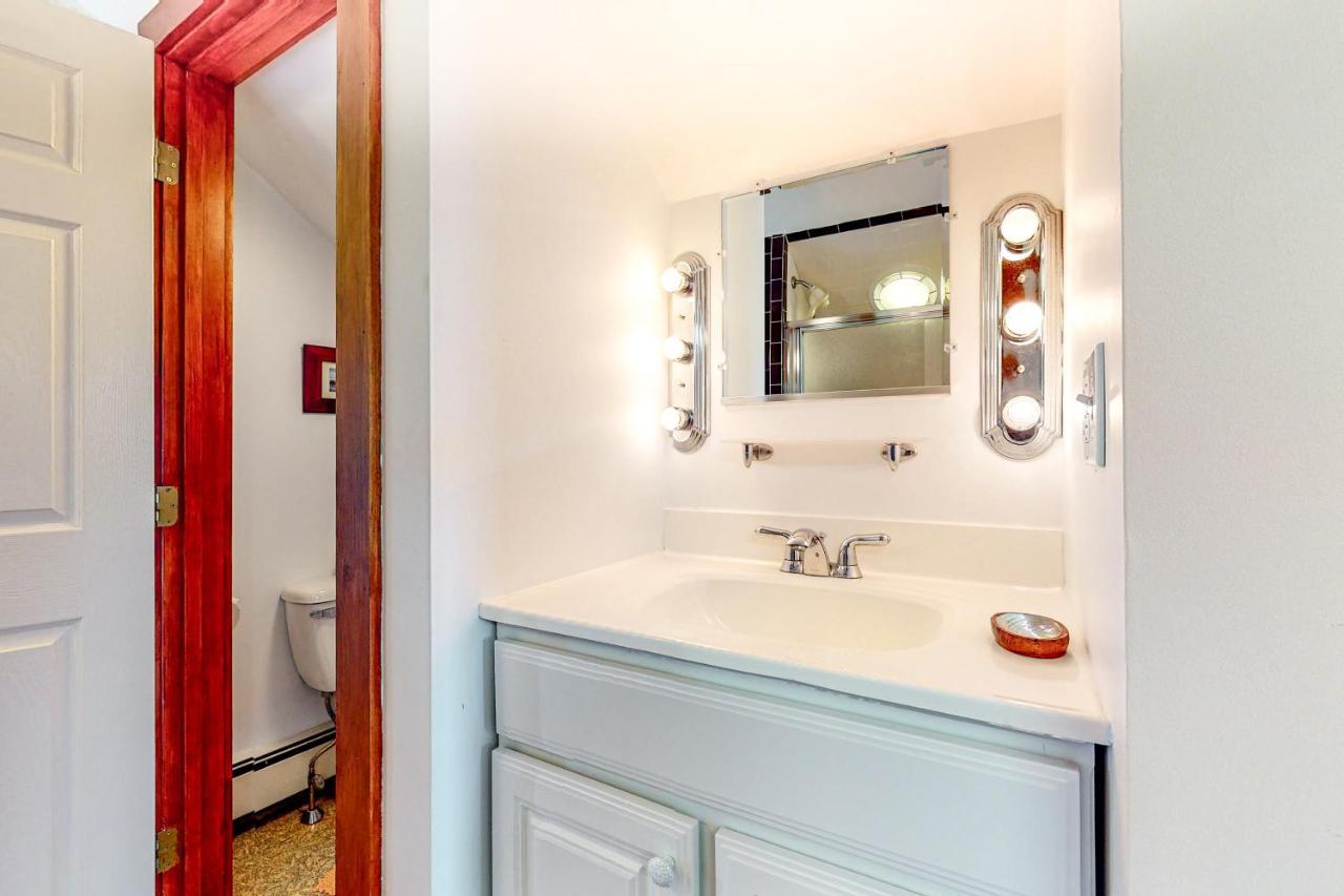 Cape Point Escape Apartment Provincetown Bagian luar foto